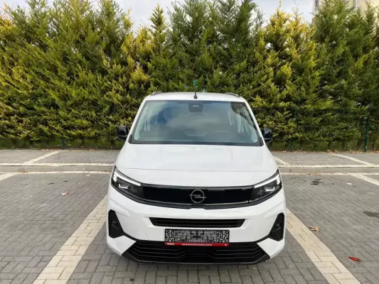 Opel Combo for rent in Kayseri