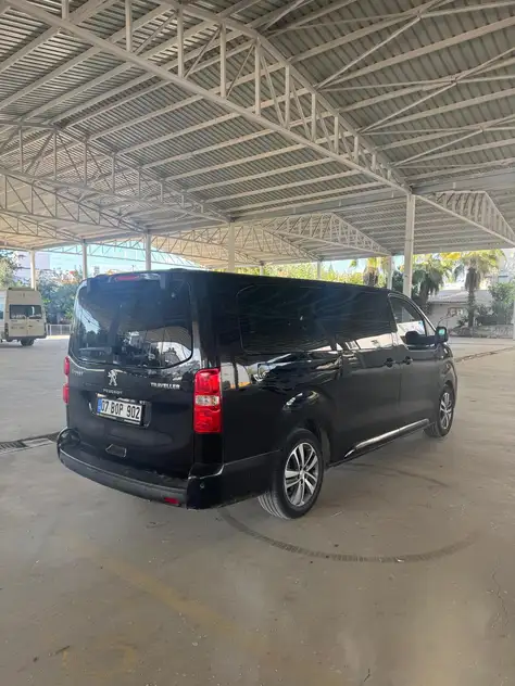 Kayseri'de kiralık Peugeot Traveller