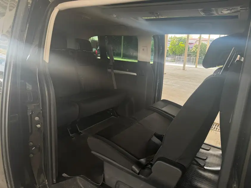 Kayseri'de kiralık Peugeot Traveller