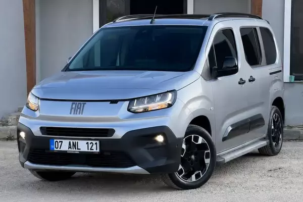 Fiat Doblo for rent in Dalaman