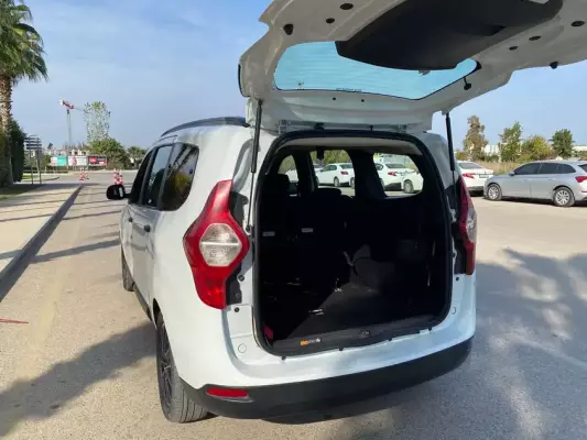 Dacia Lodgy for rent in Biga