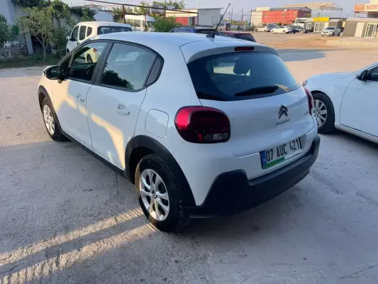 Citroen C3 for rent in Istanbul