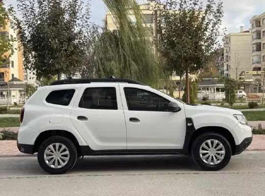 Dacia Duster for rent in Beysehir
