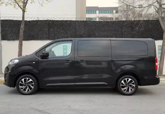 Citroen Jumpy for rent in Ayas