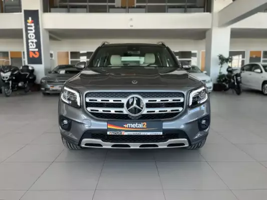 Mercedes GLB 200 for rent in Istanbul
