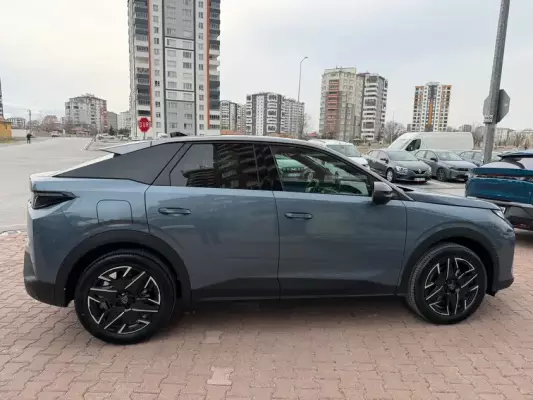 Peugeot 3008 for rent in Sivas