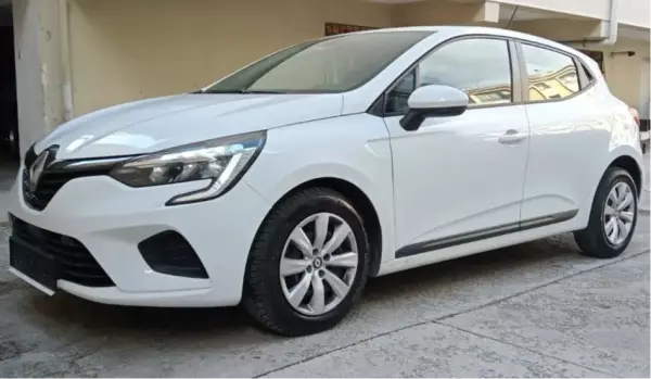 Renault Clio for rent in Karabuk