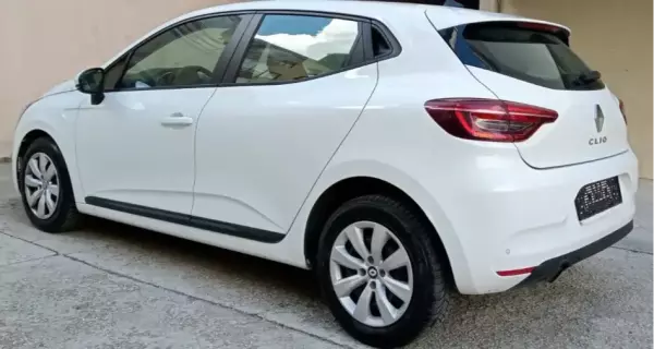 Renault Clio for rent in Karabuk