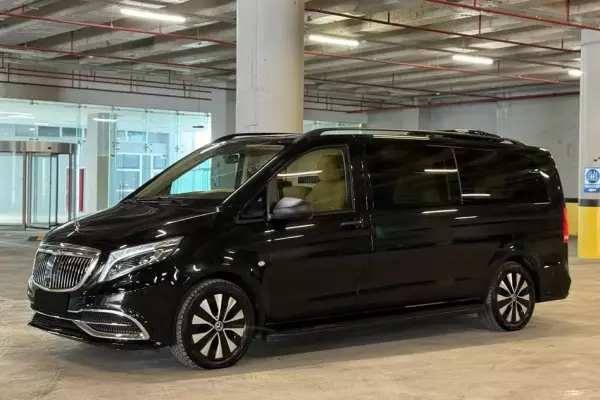 Mercedes Vito for rent in Istanbul