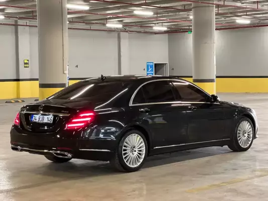 Mercedes S400 for rent in Istanbul