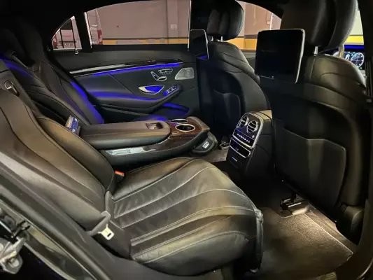 Mercedes S400 for rent in Istanbul