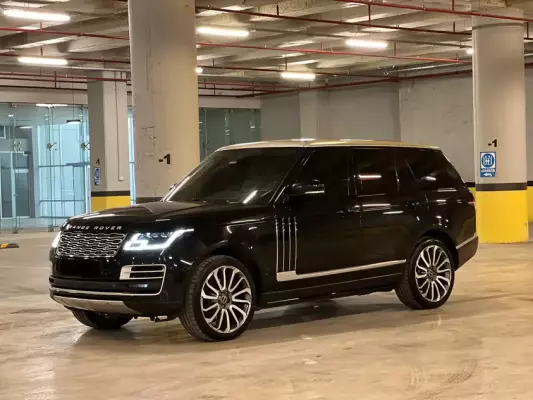 Range Rover Vogue for rent in Istanbul