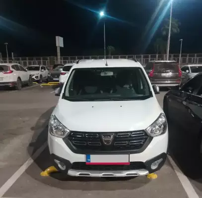 Dacia Lodgy for rent in Antalya