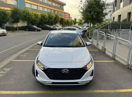 Hyundai i20 for rent in Istanbul