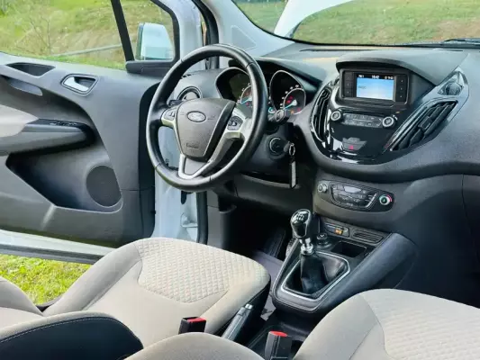 Ford Tourneo Courier for rent in Fethiye
