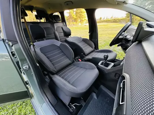 Dacia Jogger for rent in Bogazkent