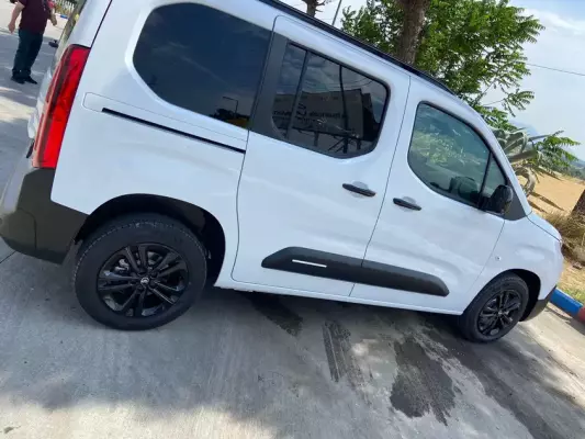 Citroen Berlingo for rent in Igdir
