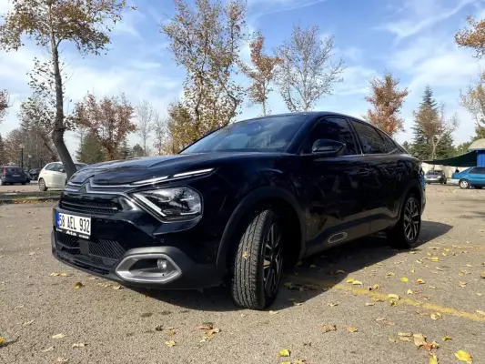 Citroen C4X for rent in Istanbul