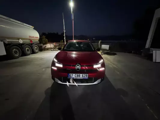 Citroen C4X for rent in Istanbul
