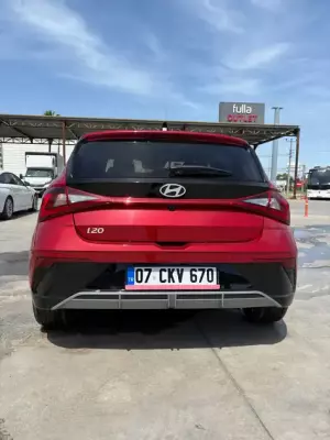 G&uuml;zel&ccedil;amlı'da kiralık Hyundai i20