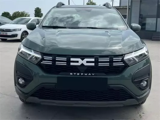 Dacia Sandero Stepway for rent in Selcuk