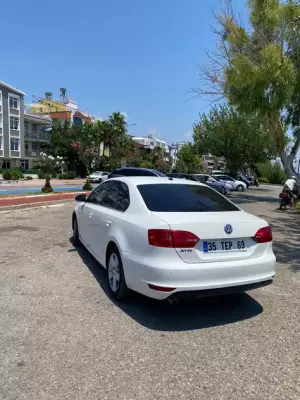 Volkswagen Jetta for rent in Istanbul