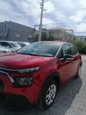 Citroen C3 for rent in Istanbul