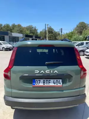Dacia Jogger for rent in Seferihisar