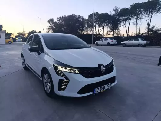 Renault Clio for rent in Belek