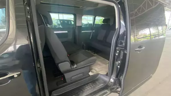 Opel Zafira for rent in Erzurum