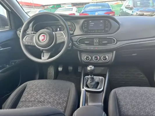 Fiat Egea Cross for rent in Denizli