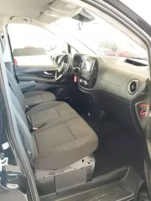 Mercedes Vito for rent in Istanbul