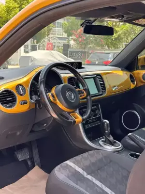 Volkswagen Beetle for rent in Istanbul
