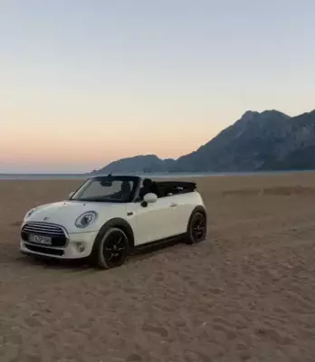 Mini Cooper for rent in Istanbul