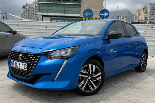 Peugeot 208 for rent in Antalya