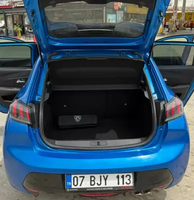 Peugeot 208 for rent in Orhangazi