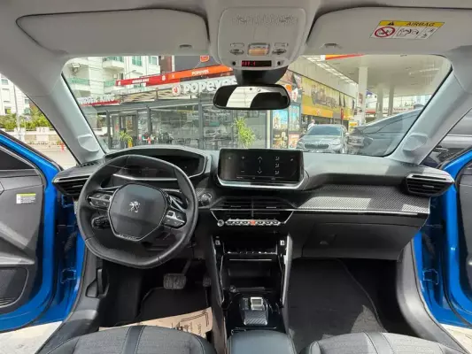 Peugeot 208 for rent in Orhangazi