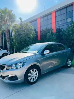 Peugeot 301 for rent in Alanya