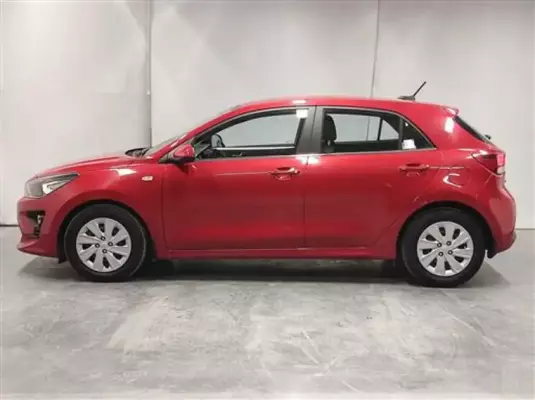 KIA Rio for rent in Istanbul