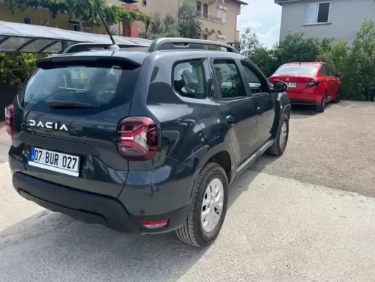 Dacia Duster for rent in Manisa