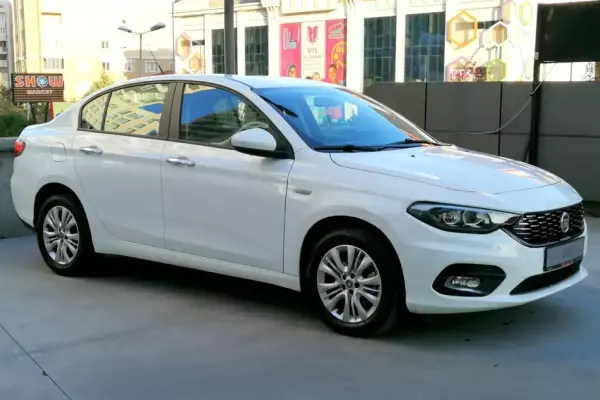 Fiat Egea for rent in Istanbul