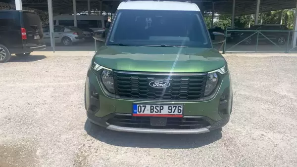 Ford Tourneo Courier for rent in Istanbul