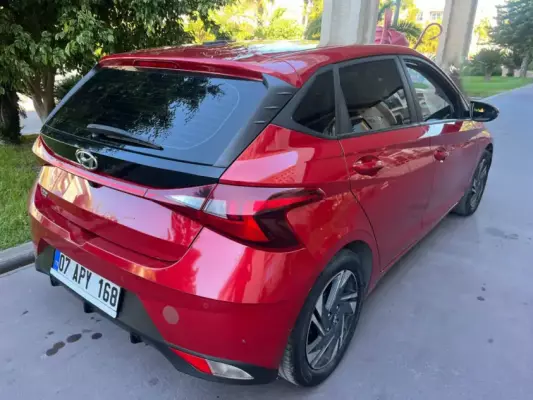 Hyundai i20 for rent in Camyuva