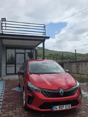 Renault Clio for rent in Istanbul