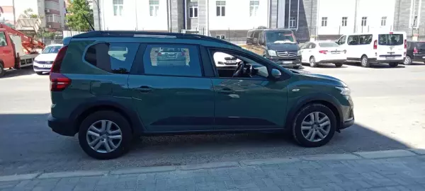Dacia Jogger for rent in Kirsehir