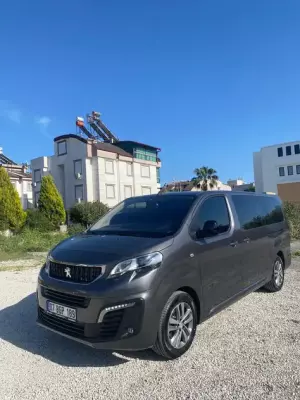 Peugeot Traveller for rent in Turgutreis