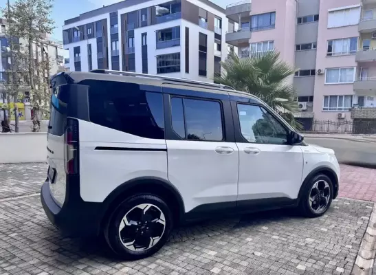 Ford Tourneo Courier for rent in Sorgun