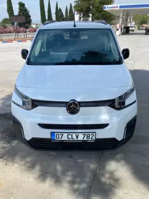 Citroen Berlingo for rent in Igdir