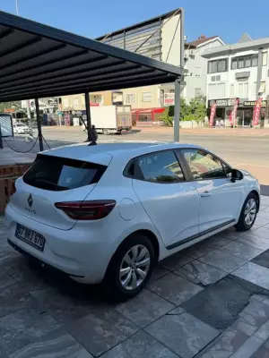 Renault Clio for rent in Beldibi