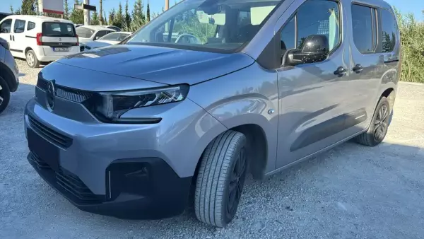 Citroen Berlingo for rent in Anamur
